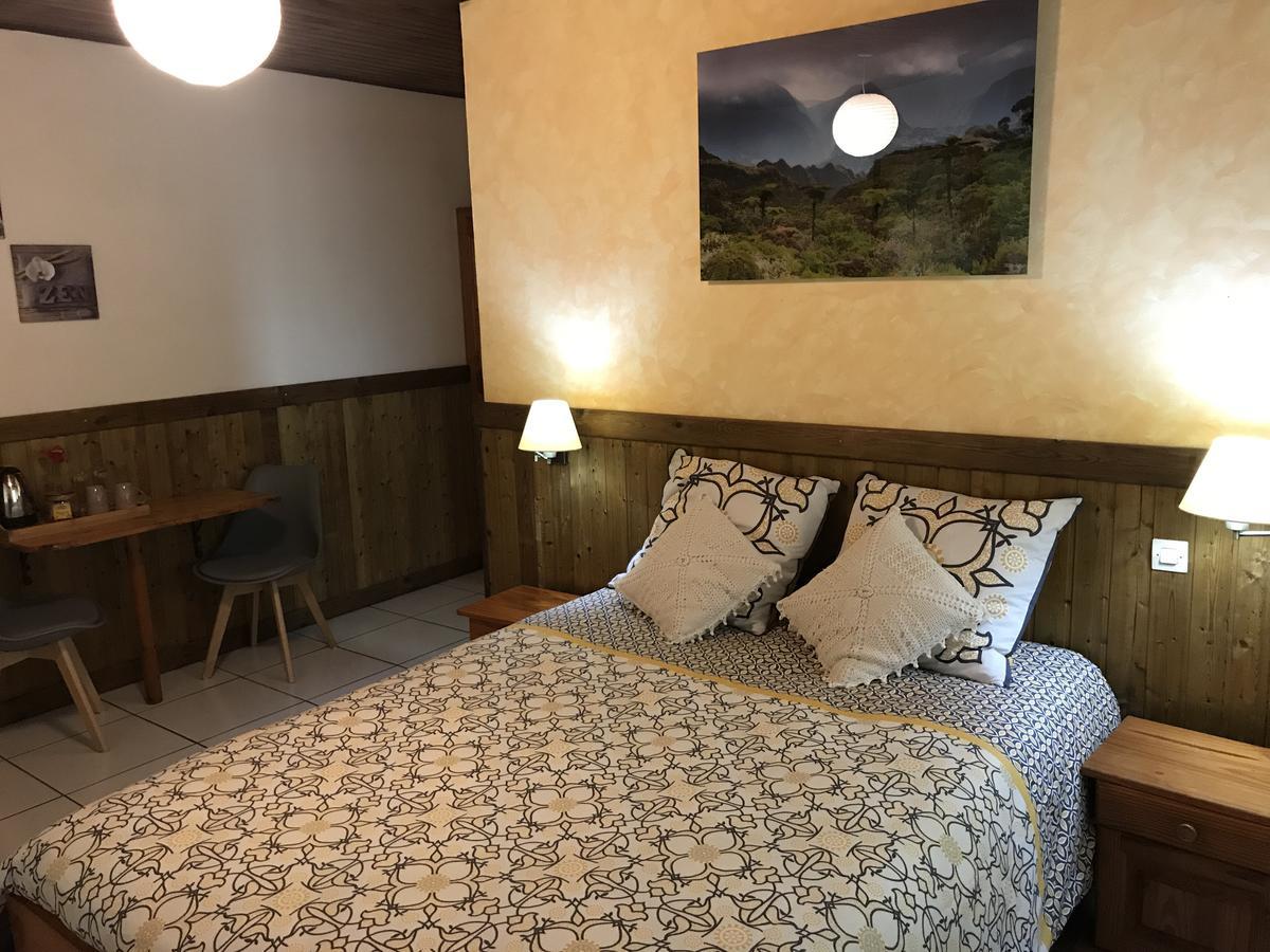Auberge Desprairies แซ็ง-โฌเซฟ ภายนอก รูปภาพ